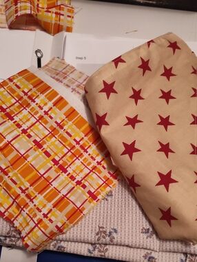 Samanthaholt Only Neutral Star Print and Plaid Bedding Fabric Set